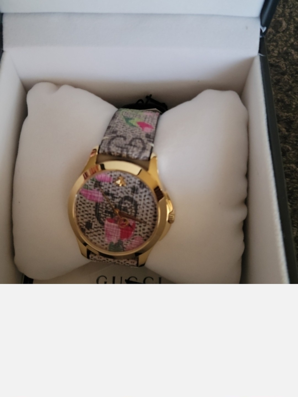 Gucci Pink Floral Canvas Women's Watch with Gold Case - Picture 2 of 4